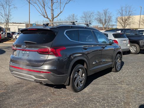 Used 2023 Hyundai Santa Fe SEL w/ Cargo Package image 9