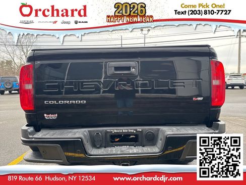 Used 2021 Chevrolet Colorado Z71 w/ Z71 Midnight Edition image 4