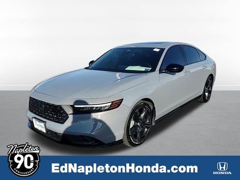 Used 2023 Honda Accord Sport image 1