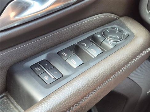 Used 2023 GMC Yukon XL Denali w/ Max Trailering Package RWD image 12