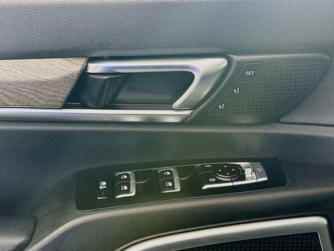 Used 2020 Kia Telluride SX w/ SX Prestige Package AWD/4WD image 18