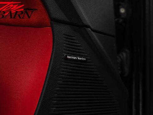 Used 2016 Dodge Challenger SRT Hellcat image 21