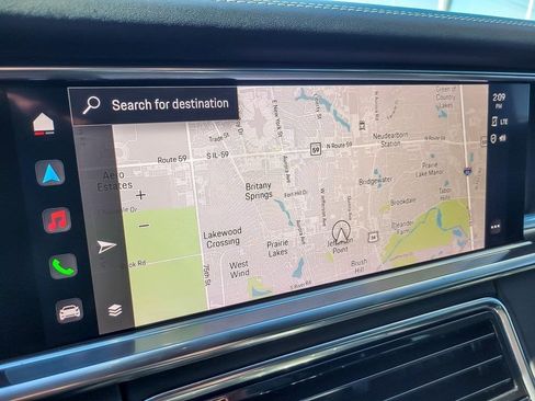 Used 2022 Porsche Panamera GTS image 14