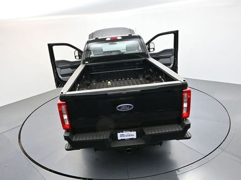 New 2026 Ford F250 XL w/ XL Driver Assist Package RWD image 39