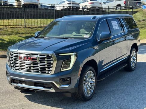 New 2026 GMC Yukon XL Denali w/ Advanced Technology Package image 10