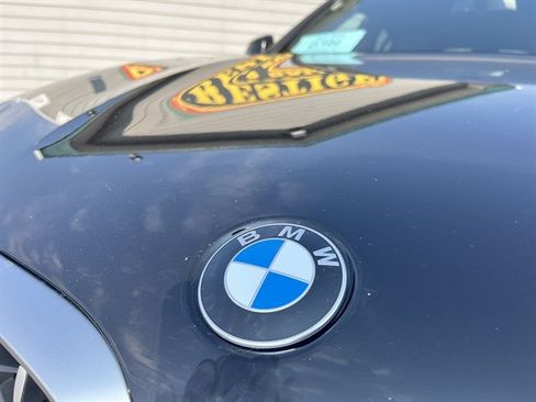 Used 2025 BMW X4 xDrive30i AWD/4WD image 64