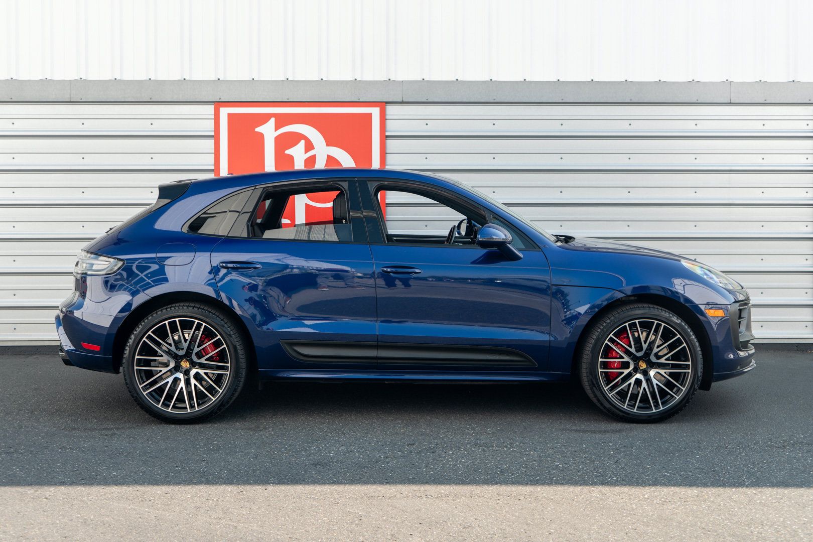 Used 2022 Porsche Macan GTS AWD/4WD image 51