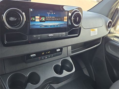 New 2026 Mercedes-Benz Sprinter 2500 image 11