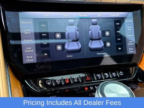 Used 2022 Jeep Grand Wagoneer Series III w/ Flexible Seating Group AWD/4WD image 12