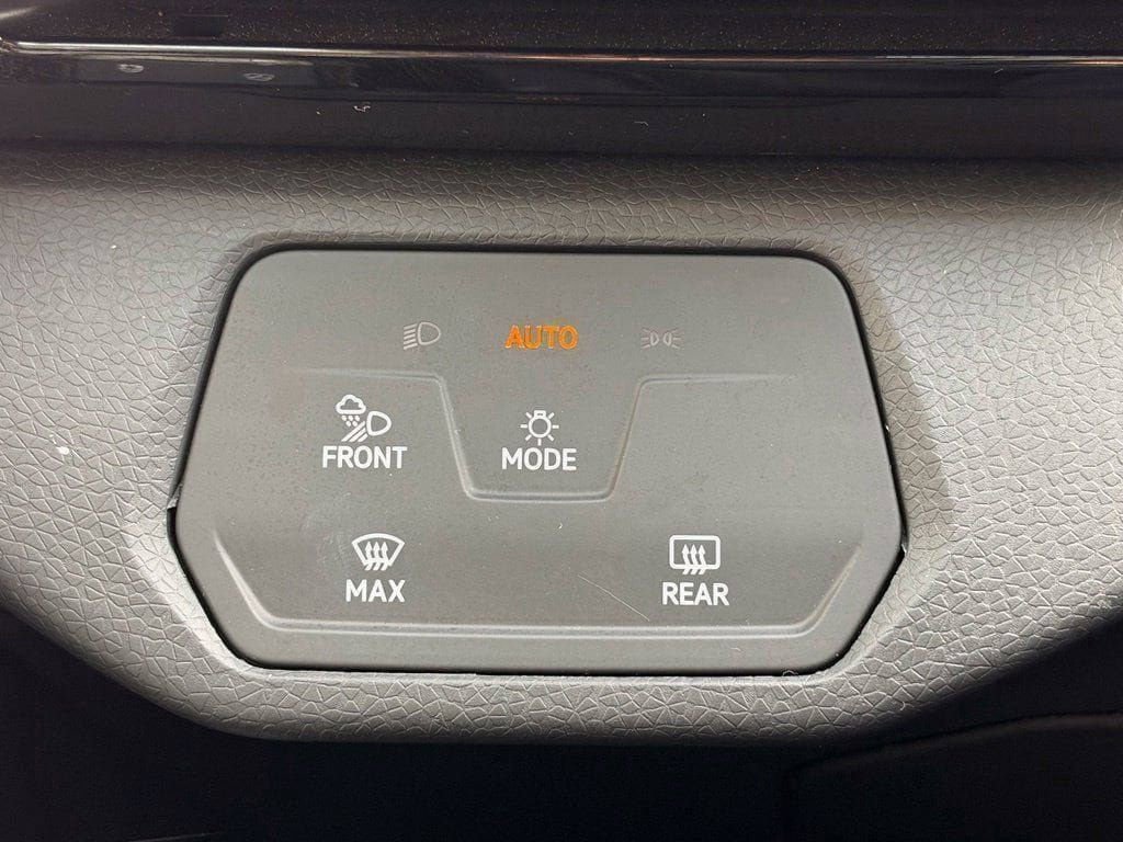 Used 2024 Volkswagen ID.4 S RWD image 28