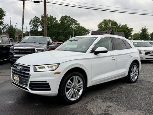 Used 2018 Audi Q5 2.0T Premium Plus w/ Premium Plus Package AWD/4WD image 5
