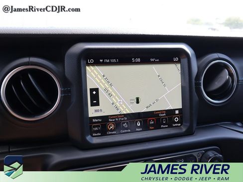 Used 2023 Jeep Wrangler Unlimited Rubicon 4xe w/ Steel Bumper Group AWD/4WD image 32