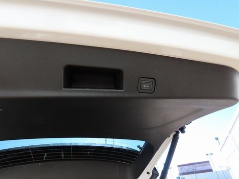 New 2026 GMC Acadia Elevation w/ Elevation Premium Package image 21