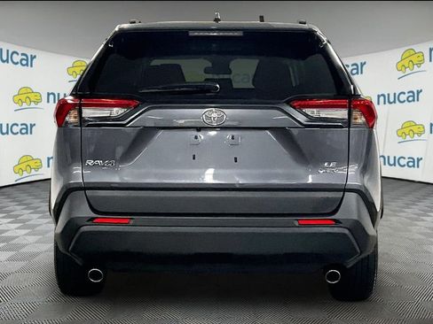 Certified 2025 Toyota RAV4 LE AWD/4WD image 5