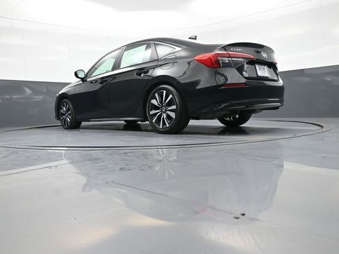 Certified 2023 Honda Civic EX image 62
