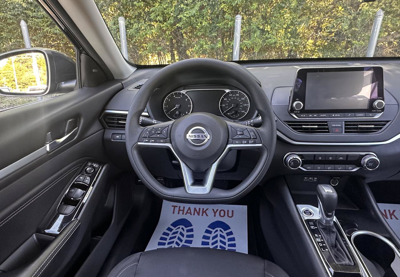 Used 2021 Nissan Altima 2.5 SV FWD image 14