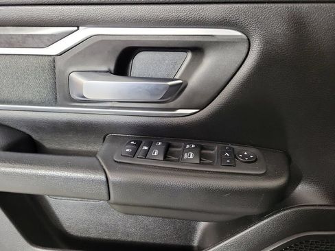 Used 2022 RAM 1500 Big Horn AWD/4WD image 16