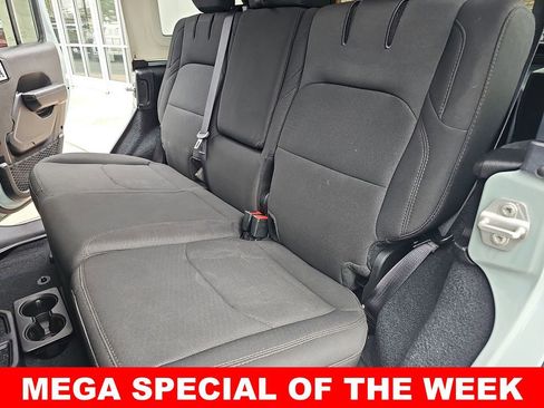 Used 2023 Jeep Wrangler Unlimited w/ Cold Weather Group image 13