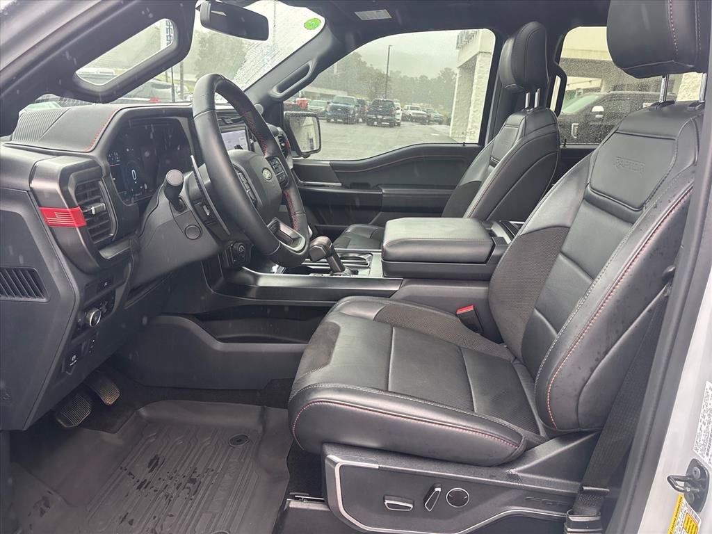 Used 2025 Ford F150 Raptor AWD/4WD image 9