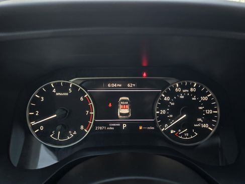 Used 2023 Nissan Rogue SV image 17