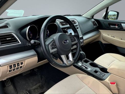 Used 2016 Subaru Outback 2.5i Premium AWD/4WD image 15