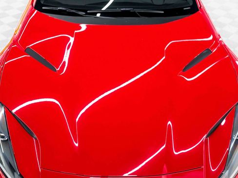 Used 2018 Ferrari 812 Superfast RWD image 19