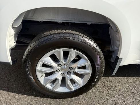 Used 2019 Chevrolet Silverado 1500 Custom w/ Custom Value Package image 20