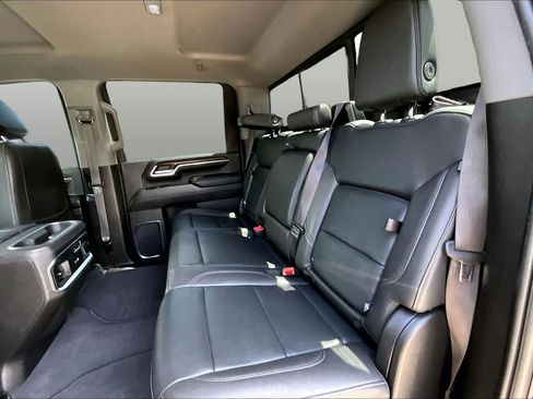 Used 2024 GMC Sierra 2500 SLT w/ SLT Premium Package AWD/4WD image 21