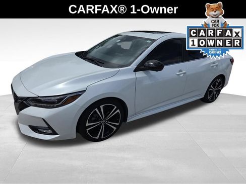 Used 2023 Nissan Sentra SR w/ SR Premium Package FWD image 2