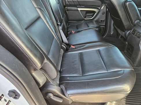 Used 2015 Nissan Armada SL image 19