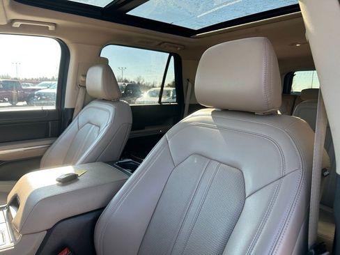 Used 2024 Ford Expedition Max Limited image 13