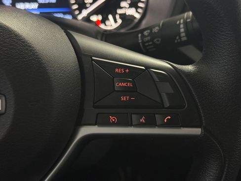 Used 2024 Nissan Altima 2.5 SV image 27