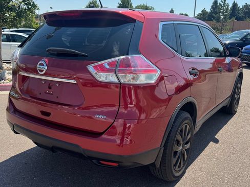 Used 2016 Nissan Rogue S AWD/4WD image 6