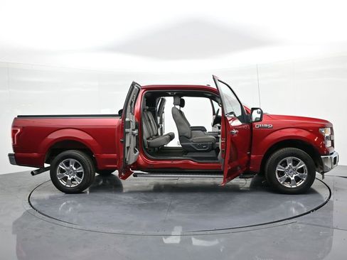 Used 2016 Ford F150 XLT w/ Equipment Group 302A Luxury image 24