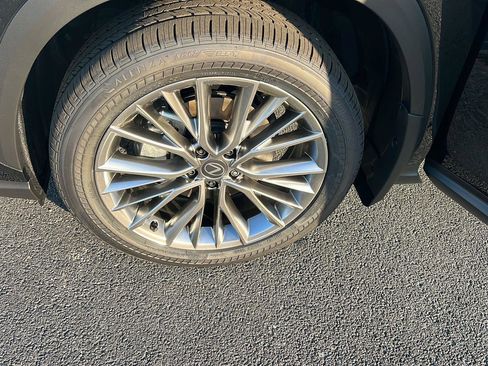 New 2026 Lexus NX 350h AWD w/ Luxury Package image 38