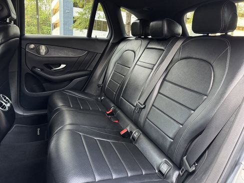 Used 2021 Mercedes-Benz GLC 300 4MATIC w/ AMG Line image 51