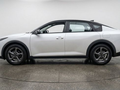 Used 2025 Kia K4 FWD image 5