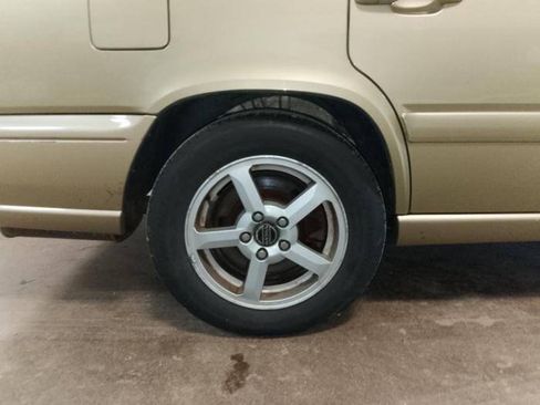 Used 1999 Volvo S70 AWD image 14
