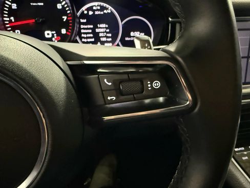 Used 2021 Porsche Panamera image 29