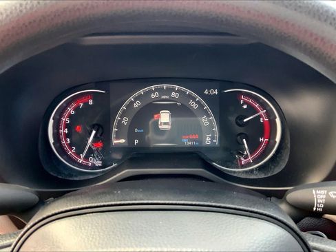 Used 2025 Toyota RAV4 XLE w/ Convenience Package FWD image 26