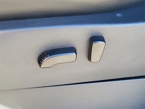 Used 2023 Nissan Frontier PRO-4X w/ Pro-4X Premium Package image 23