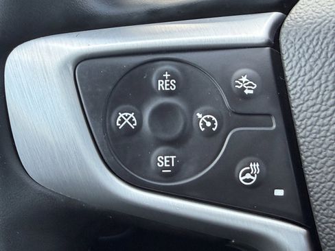Used 2024 GMC Terrain SLT w/ Infotainment Package II AWD/4WD image 21