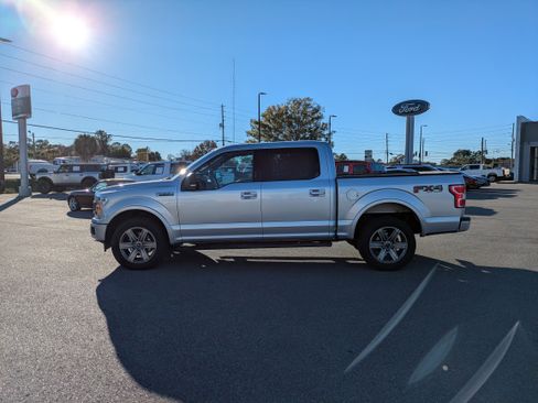 Used 2018 Ford F150 XLT w/ Equipment Group 302A Luxury image 6