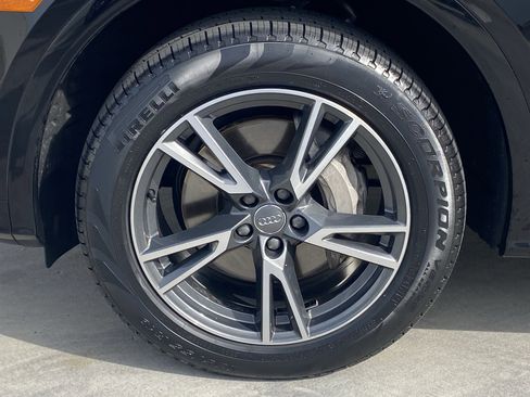 Used 2020 Audi Q5 e Premium w/ Convenience Package image 8