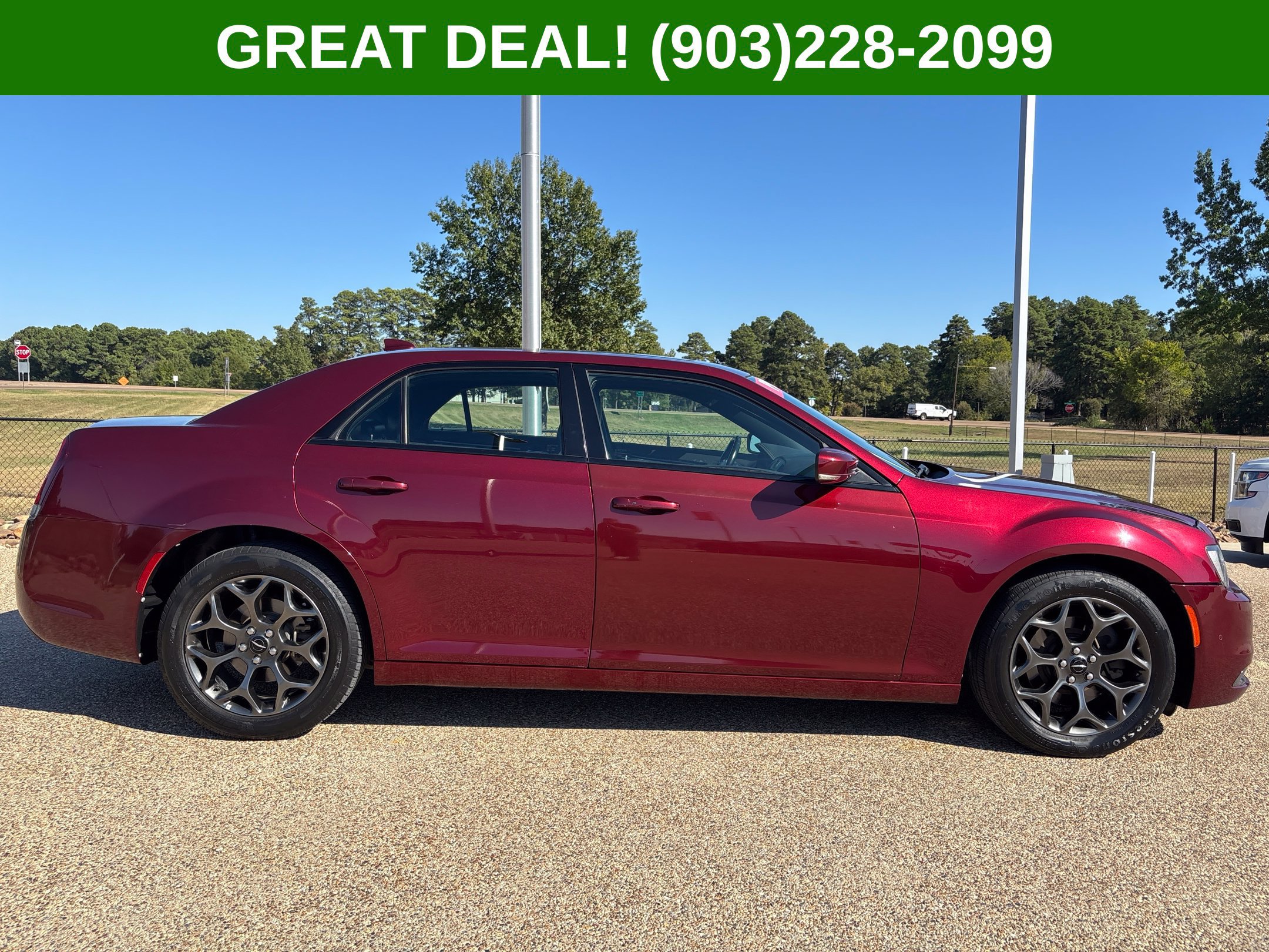 Used 2018 Chrysler 300 S w/ 300S Premium Group AWD/4WD image 11