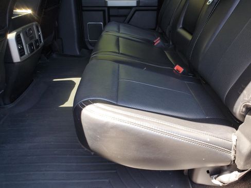 Used 2018 Ford F150 Lariat w/ Equipment Group 502A Luxury AWD/4WD image 41