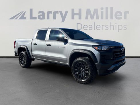 Used 2024 Chevrolet Colorado Trail Boss w/ Advanced Trailering Package image 7