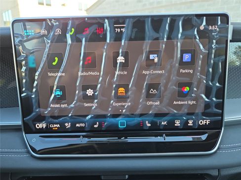 New 2026 Volkswagen Tiguan SE image 18