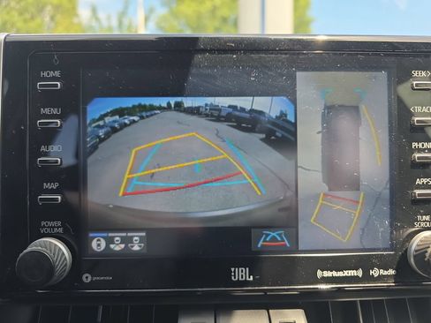 Used 2019 Toyota RAV4 Limited w/ Advanced Technology Package AWD/4WD image 34