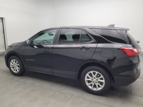 Used 2020 Chevrolet Equinox LS w/ LS Convenience Package image 3